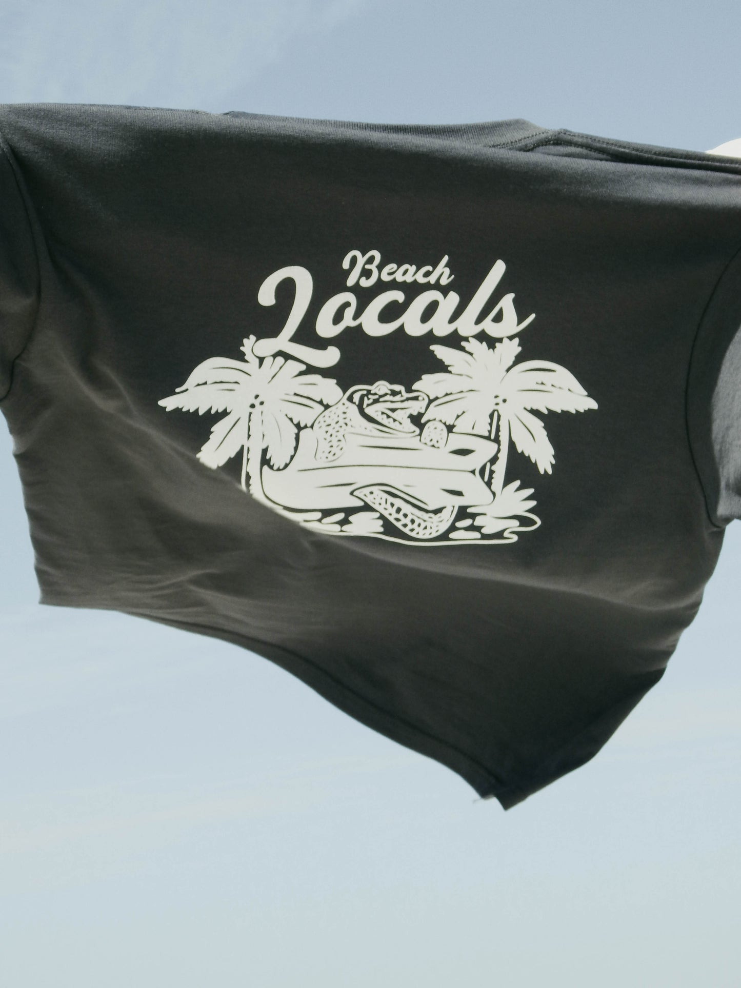 Remera "Beach Locals"